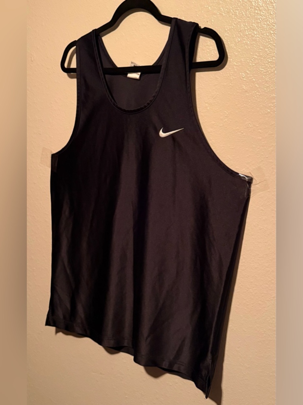 Nike Dri-FIT Black Tank Top | Men’s Athletic Workout Shirt | Size L - Picture 3 of 4